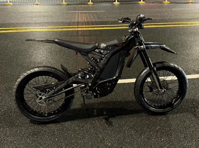 Sur-Ron Talaria Light Bee X Xxx 3X Electric Dirt Bike Assembly Model cst Supermoto Tire Upgrade Rim Wheel & Disc Brake System